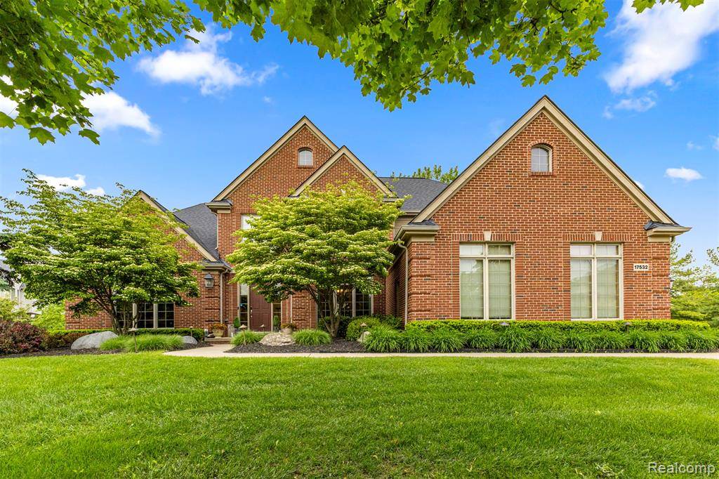 Northville, MI 48168,17532 Williamsburg Court