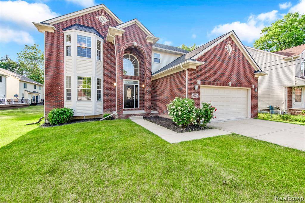 Troy, MI 48083,2322 Kirkton Drive