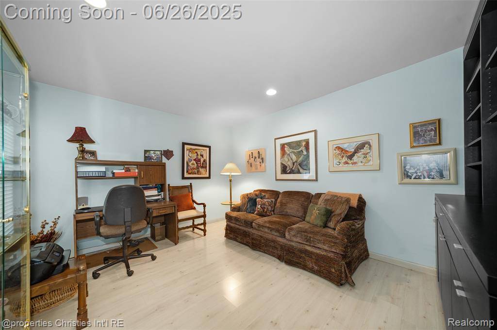 West Bloomfield, MI,7569 Danbury Circle