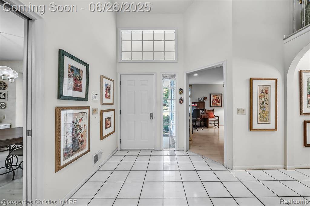 West Bloomfield, MI,7569 Danbury Circle