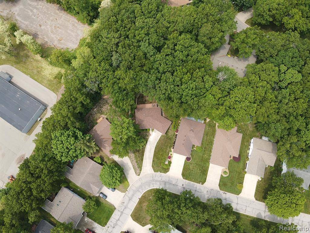 Port Huron, MI 48060,3869 Oak Hills Circle