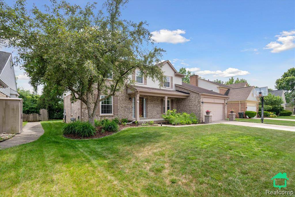 Canton, MI 48187,45997 Larchmont Drive