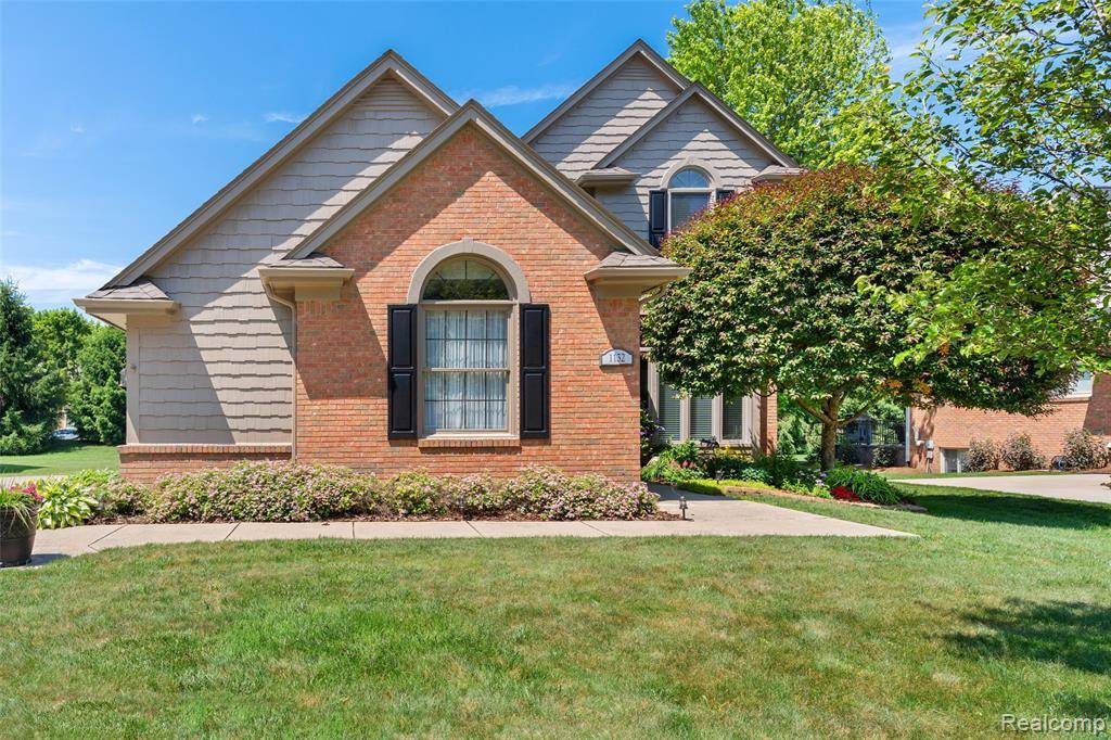 Rochester Hills, MI 48307,1132 Sugar Creek Drive
