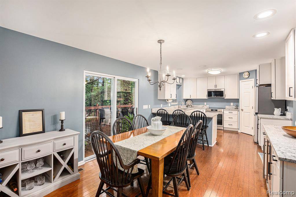 Fenton, MI 48430,11177 Whispering Ridge Trail
