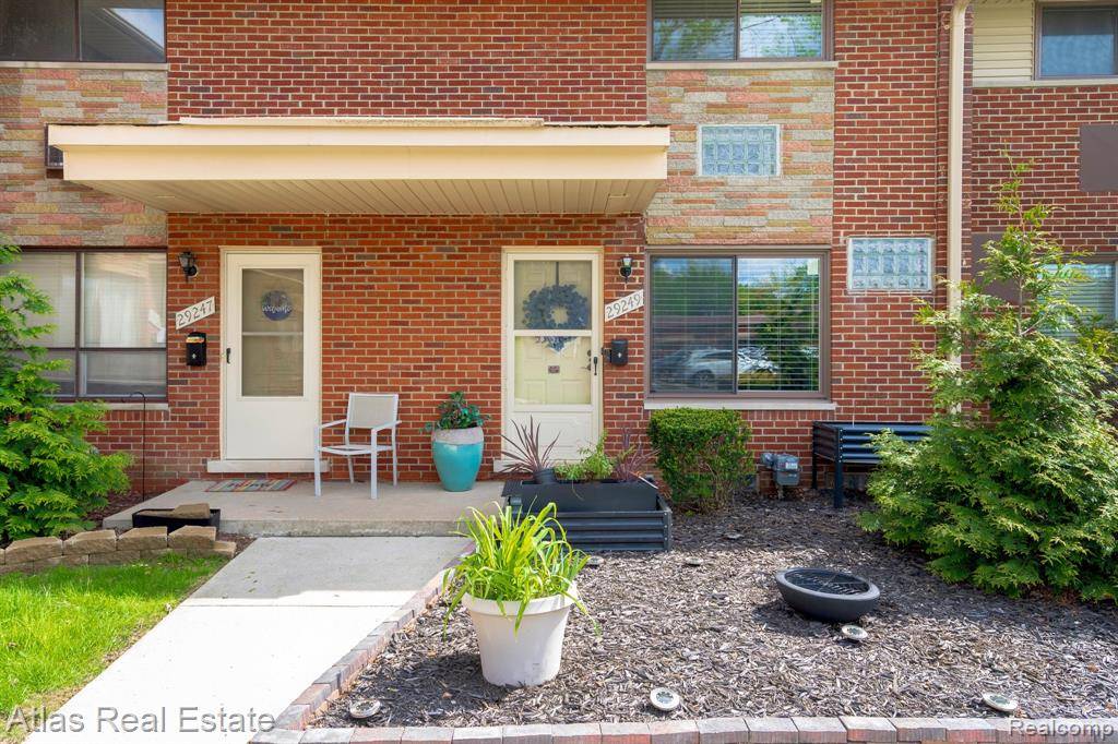 Madison Heights, MI 48071,29249 Tessmer Court