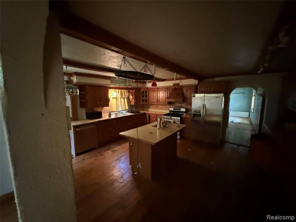 Flint, MI 48532,6456 W Court Street