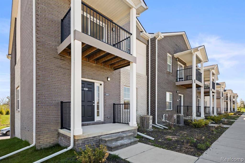 Ann Arbor, MI 48108,3207 LOHR Road