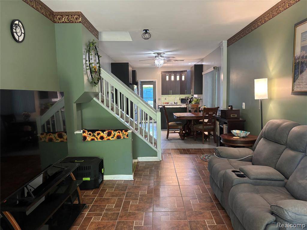 Highland, MI 48356,4817 Hickory Drive