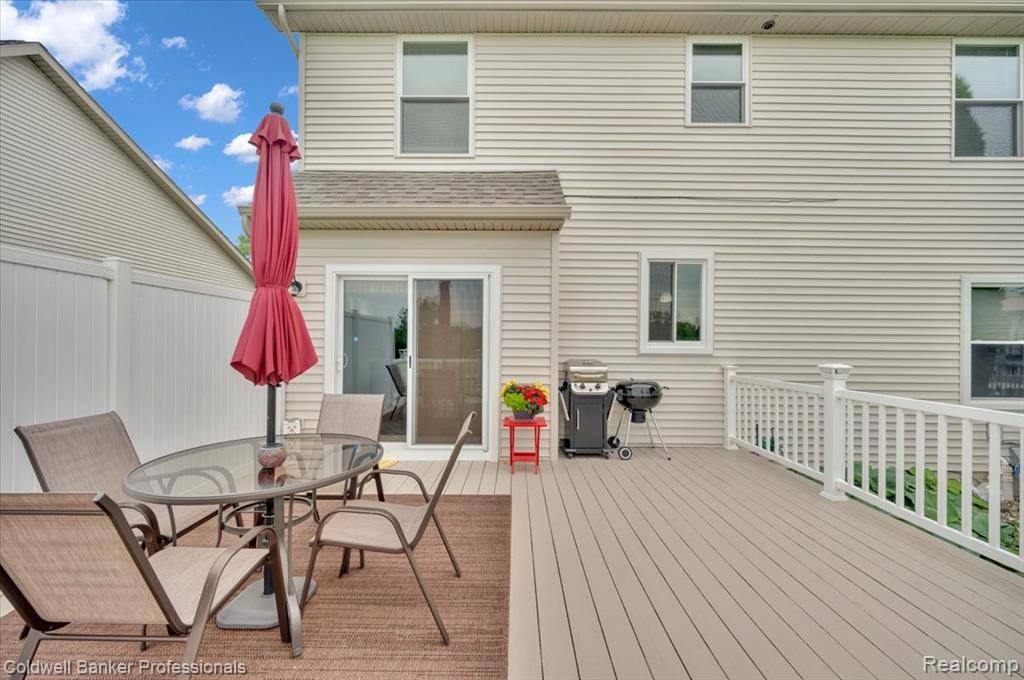 Byron, MI 48509,6087 Davison Road