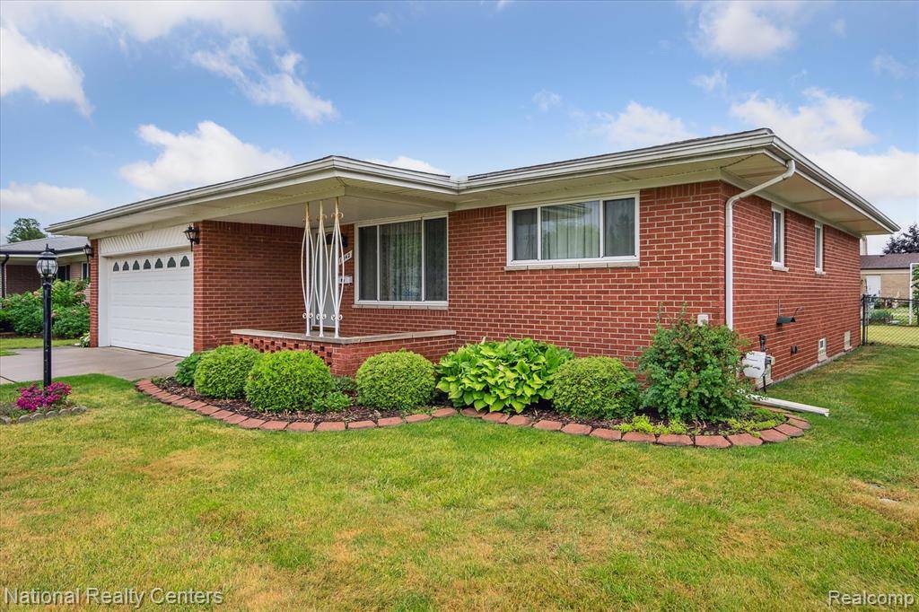 Sterling Heights, MI 48312,13142 Boca Grande Drive