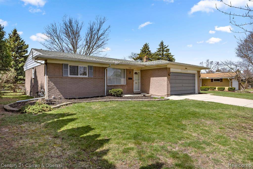 Southgate, MI 48195,11348 AFTON Road