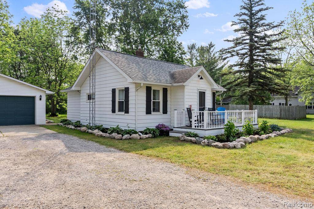 Flushing, MI 48433,316 N Seymour Road