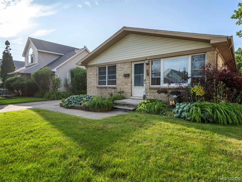 Wyandotte, MI 48192,436 Orchard Street