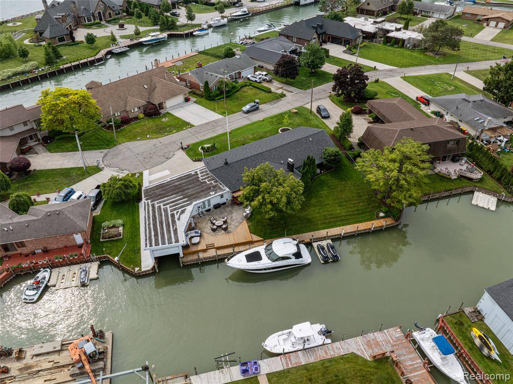 Chesterfield, MI 48047,49775 Keycove Street
