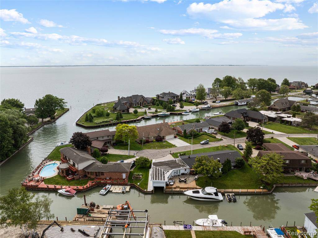 Chesterfield, MI 48047,49775 Keycove Street