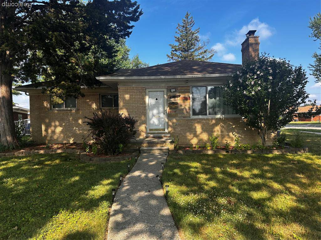 Warren, MI 48093,29150 GERALDINE Court