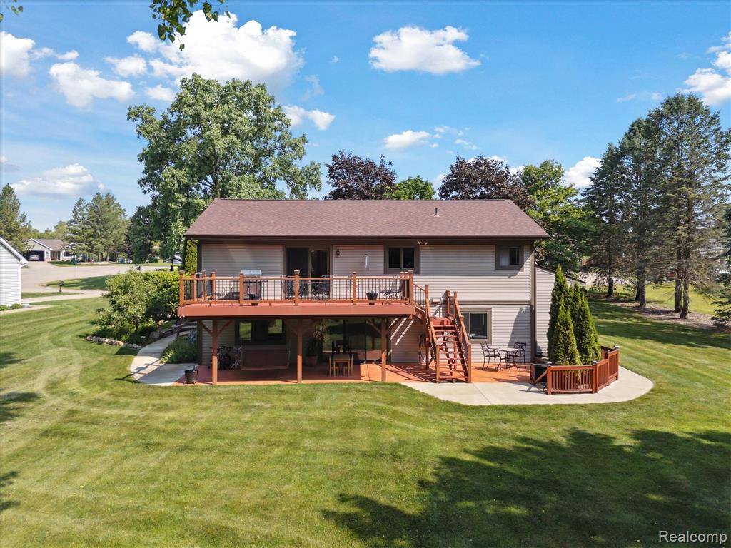 Highland, MI 48356,2386 Sherlock Trail