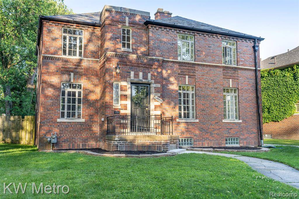 Detroit, MI 48227,14554 Woodmont Woodmont Avenue