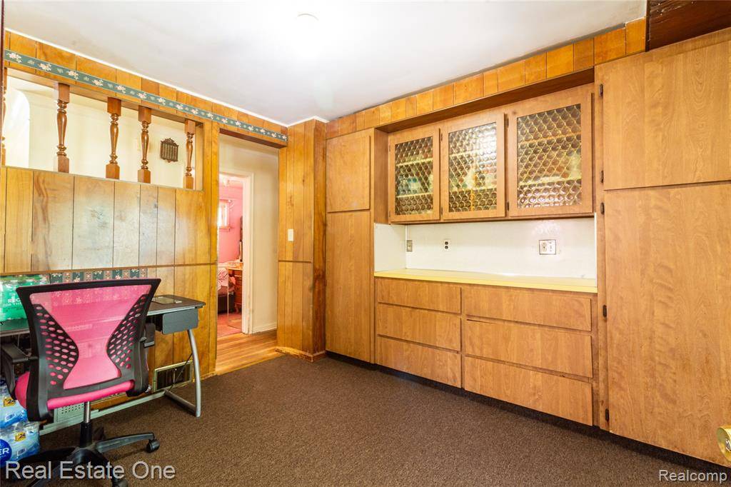 Redford, MI 48239,26914 Glendale