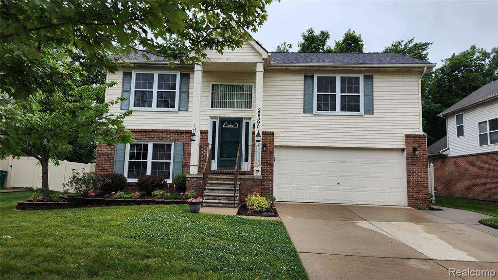Trenton, MI 48183,29390 Juniper Street