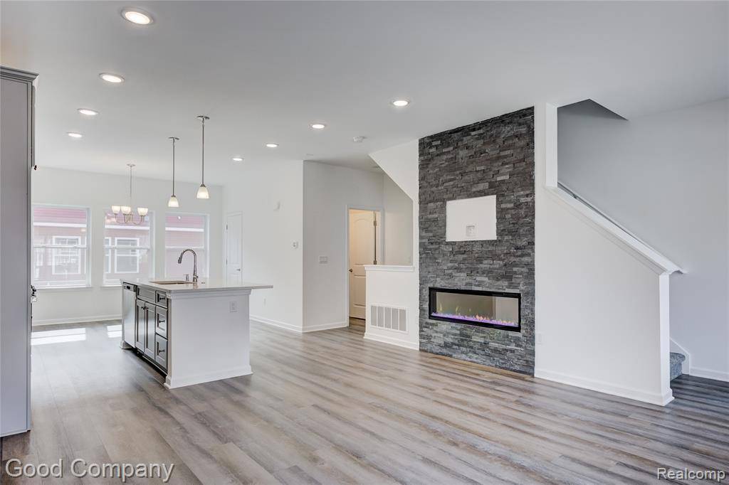 Troy, MI 48085,4849 Ludlow Lane