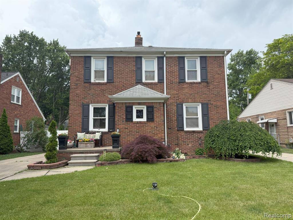 Dearborn, MI 48124,2130 Geneva Street