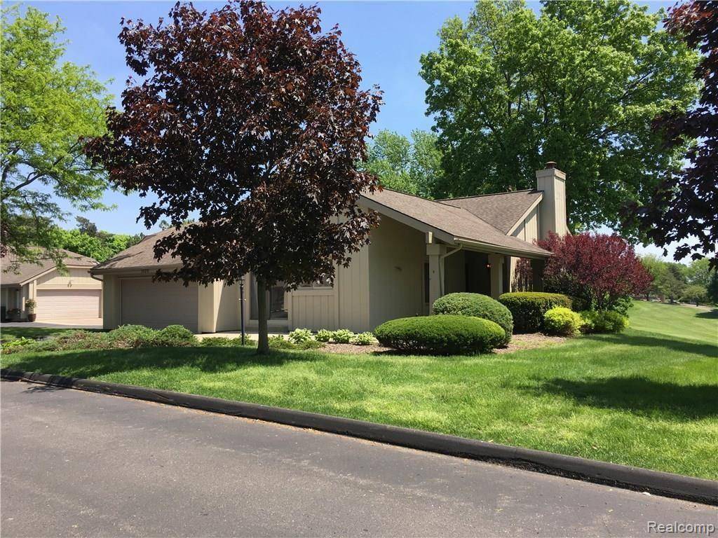 Bloomfield Hills, MI 48302,1829 GOLF RIDGE Drive