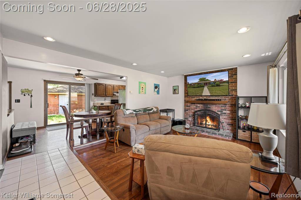 Warren, MI 48088,31591 Louise Drive