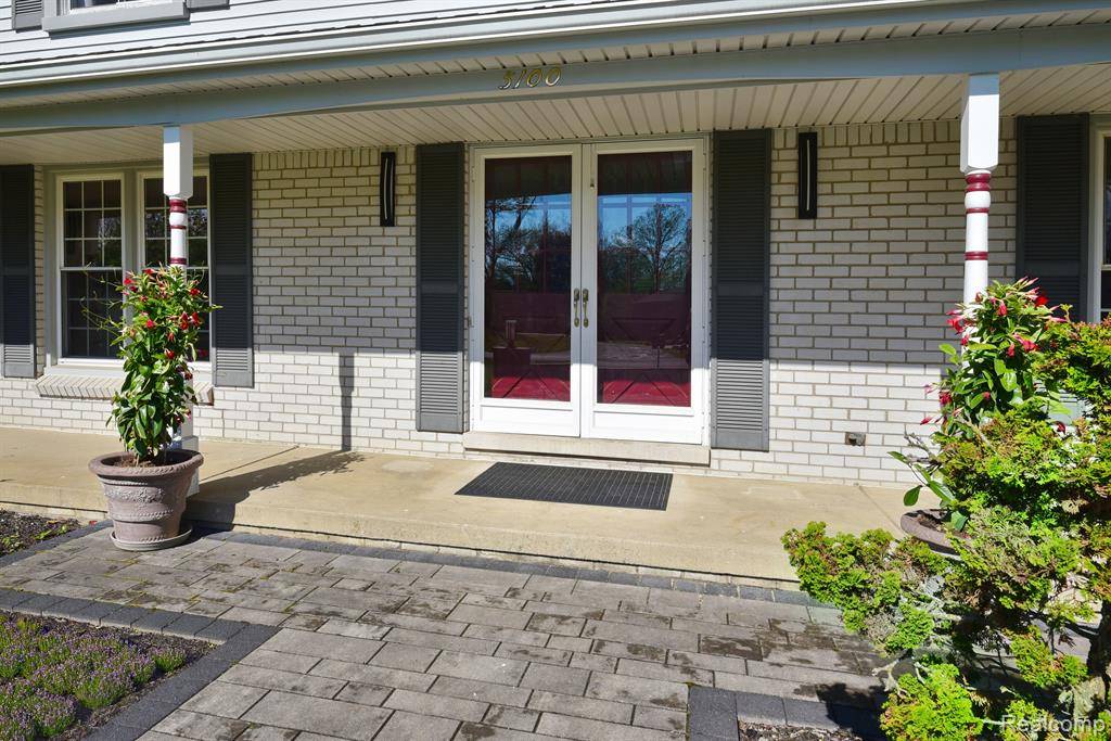 Bloomfield Hills, MI 48302,5100 Kings Gate Way