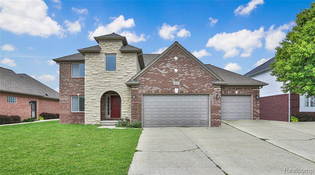 Macomb, MI 48044,16417 Bishopsgate Drive