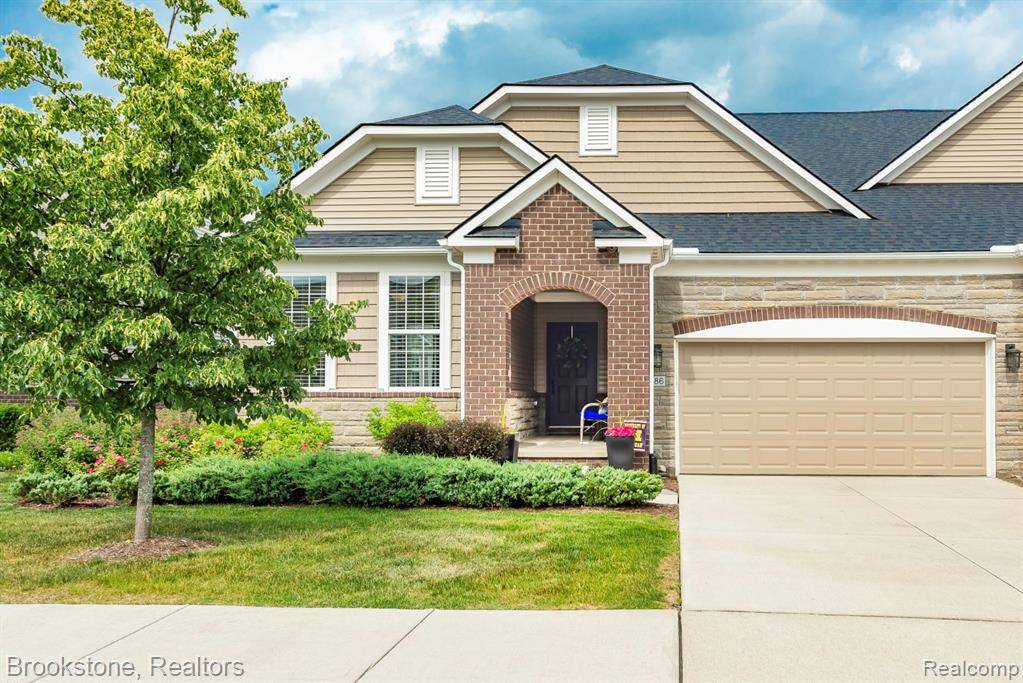 Ann Arbor, MI 48108,586 Ivyland Street