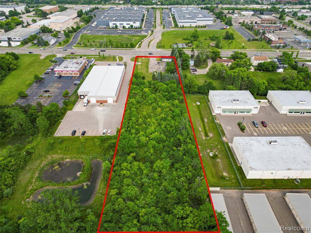 Clarkston, MI 48326,2137 N Opdyke Road