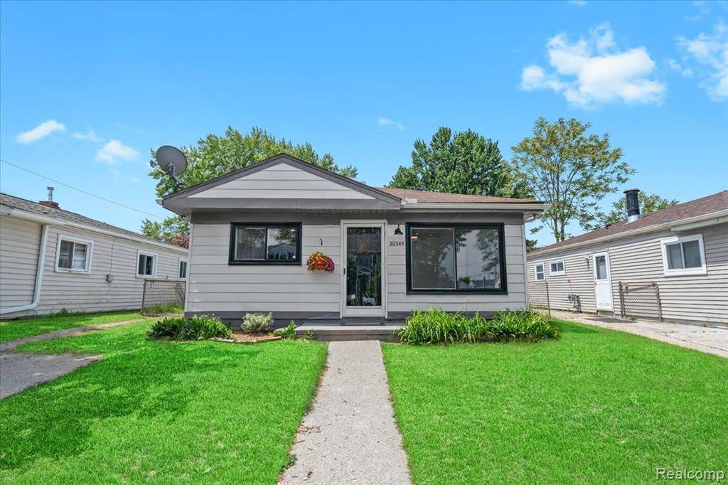 Livonia, MI 48152,20349 Floral Street