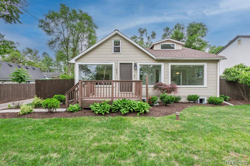Commerce Twp, MI 48390,1311 W Oakley Park Road