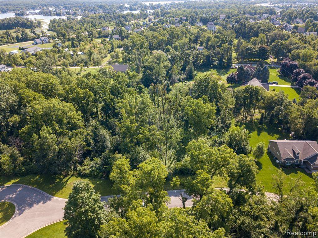 White Lake, MI,1920 Laflamme Court