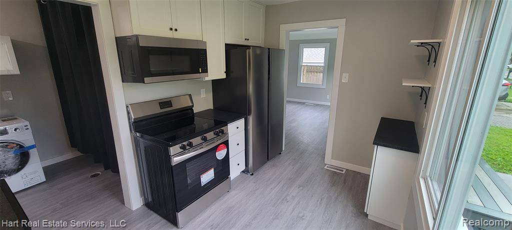 Farmington Hills, MI 48336,21875 Tulane Avenue
