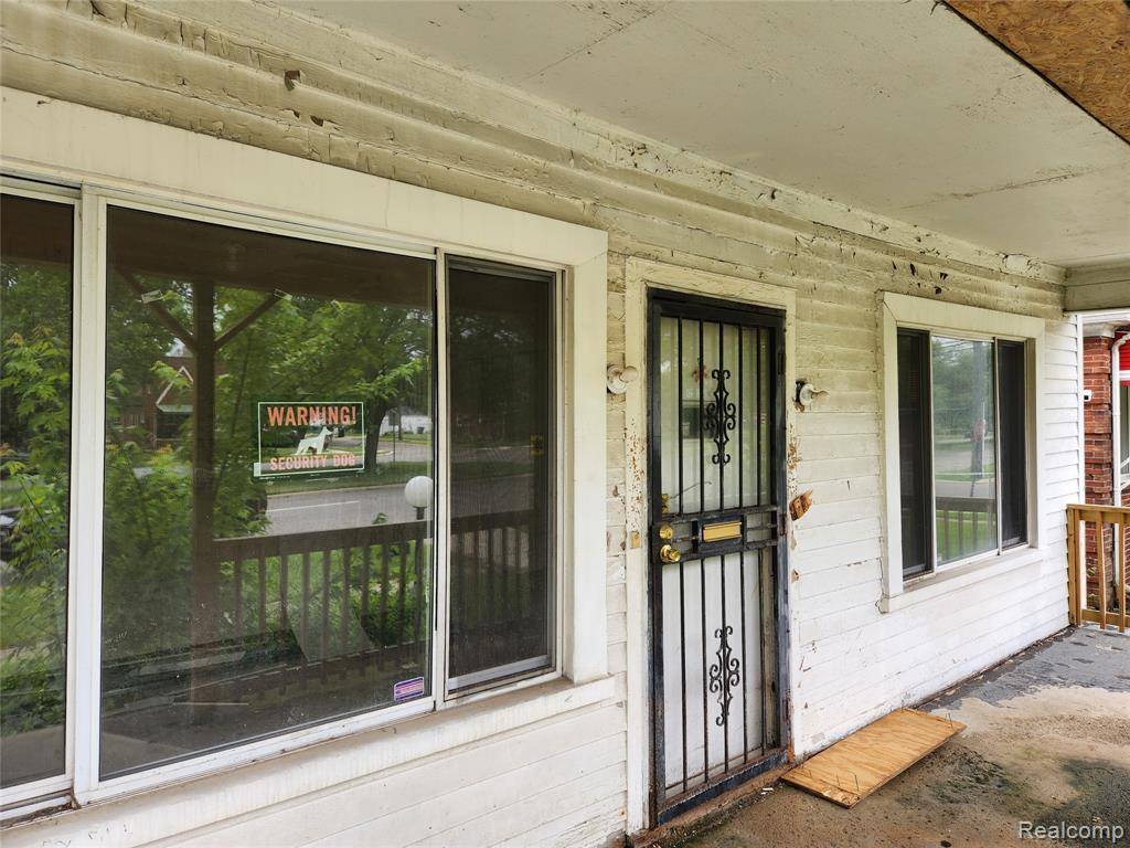 Detroit, MI 48213,9722 E Outer Drive