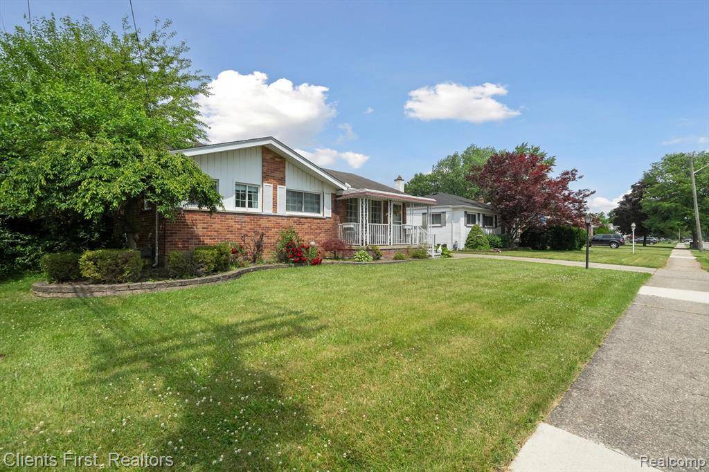 Garden City, MI,939 Deering Street