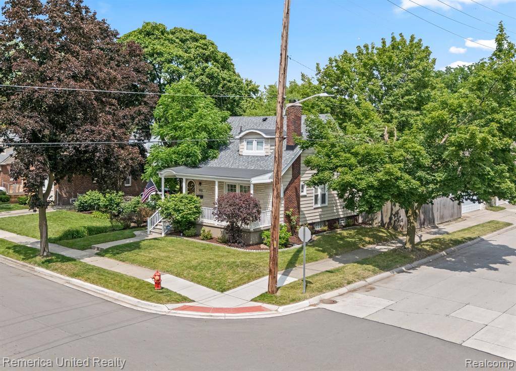 Royal Oak, MI 48067,535 S Edison Avenue