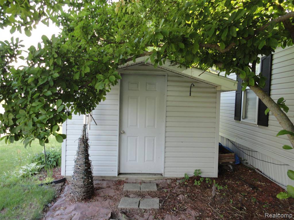 Adrian, MI 49221,1555 Briarwood Drive