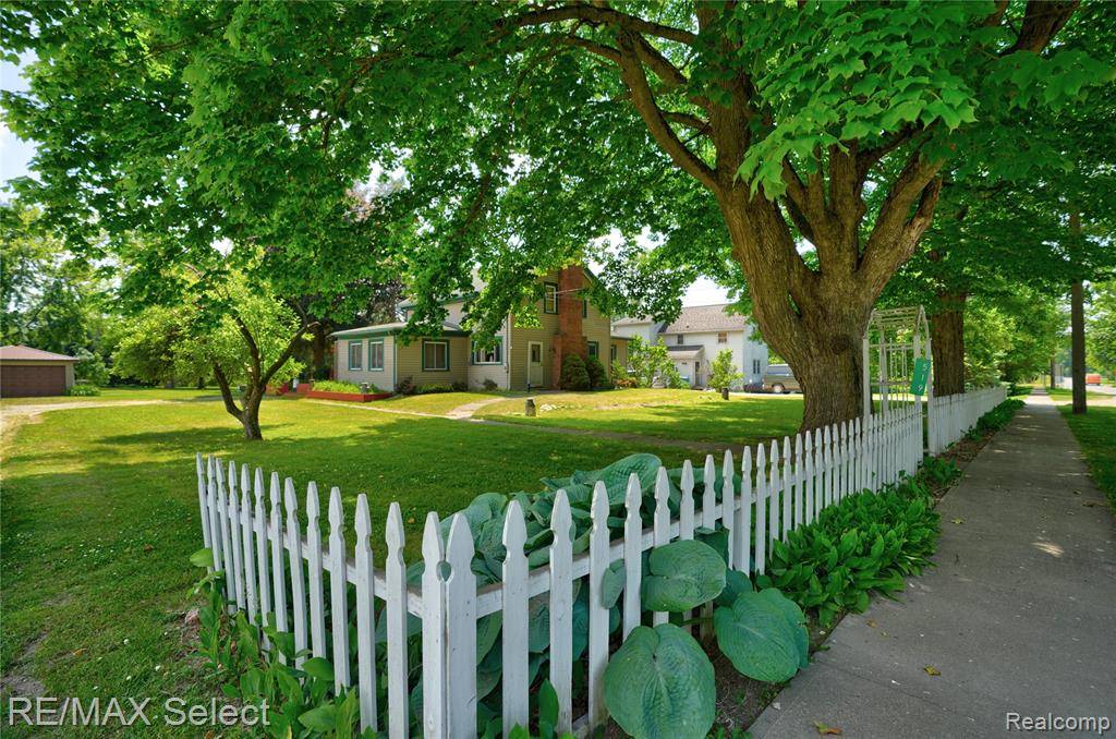 Byron, MI 48418,519 W Maple Street