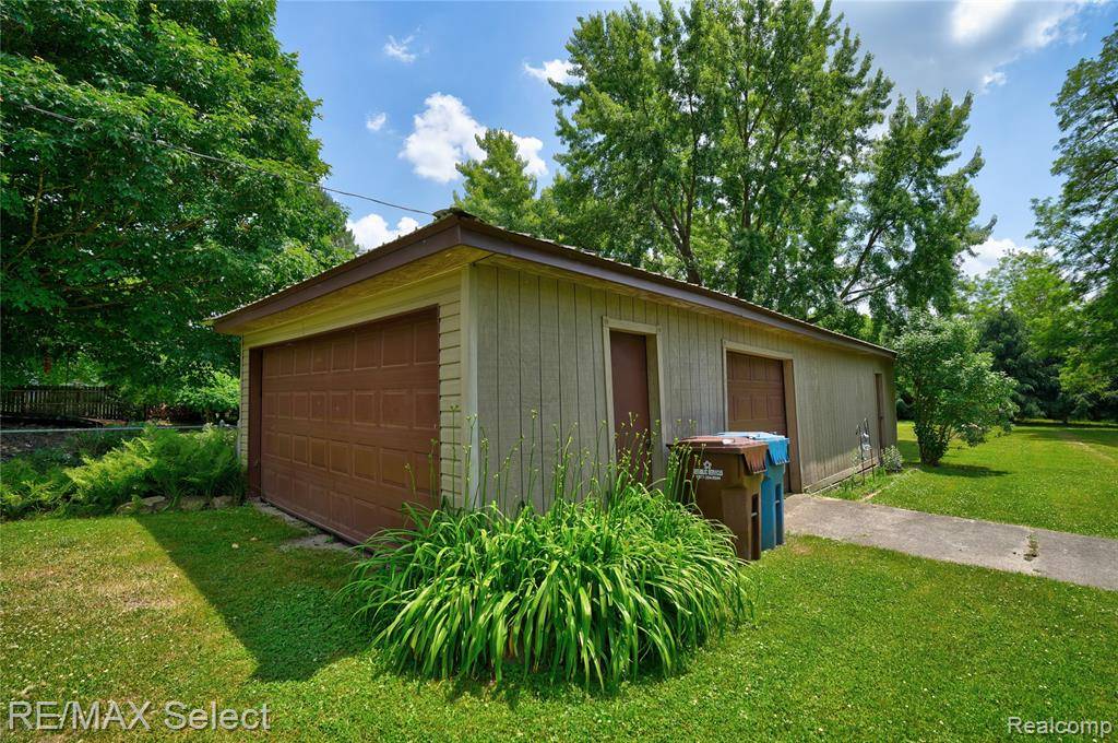 Byron, MI 48418,519 W Maple Street