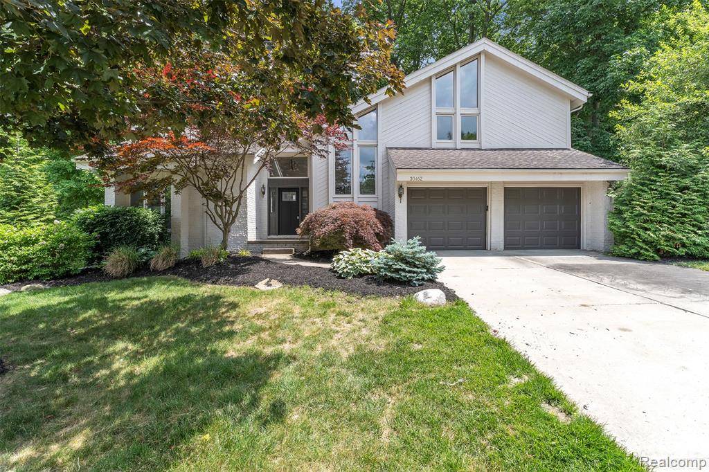 Farmington Hills, MI 48331,30462 Knighton Drive