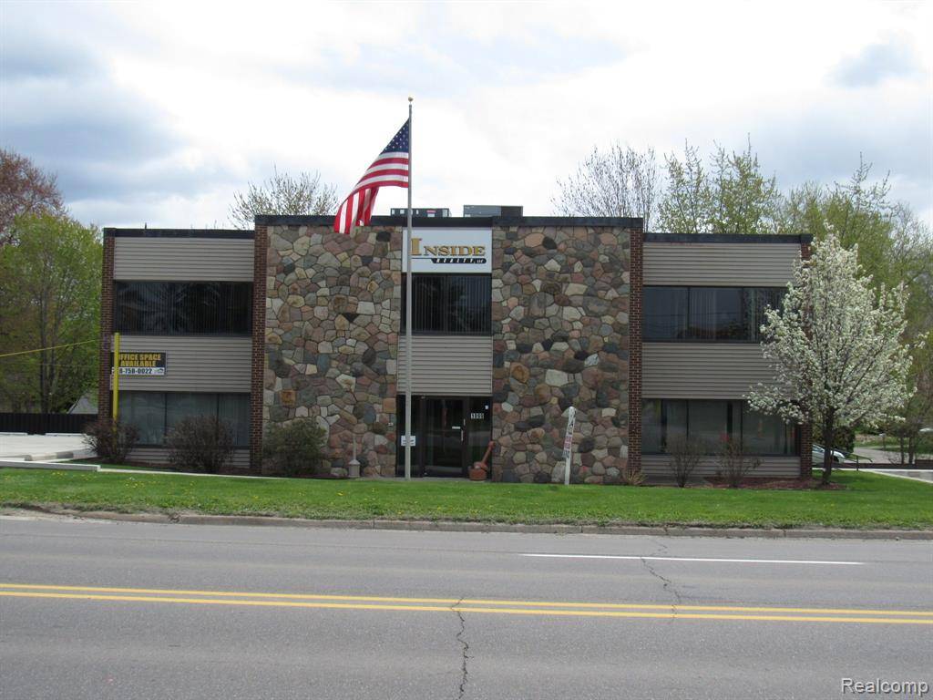 Sylvan Lake, MI 48320,1877 - 1899 ORCHARD LAKE Road