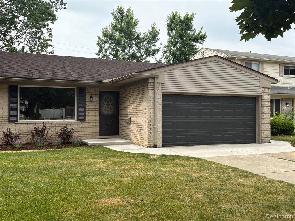 Oak Park, MI 48237,14671 Labelle Street
