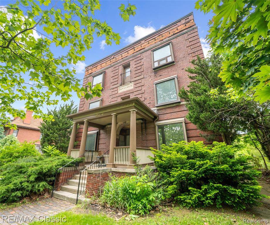 Detroit, MI 48208,3984 Commonwealth Street