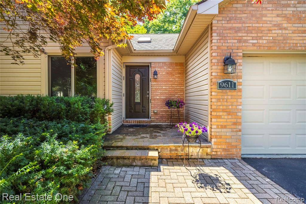 Clarkston, MI 48348,9611 Klais Road