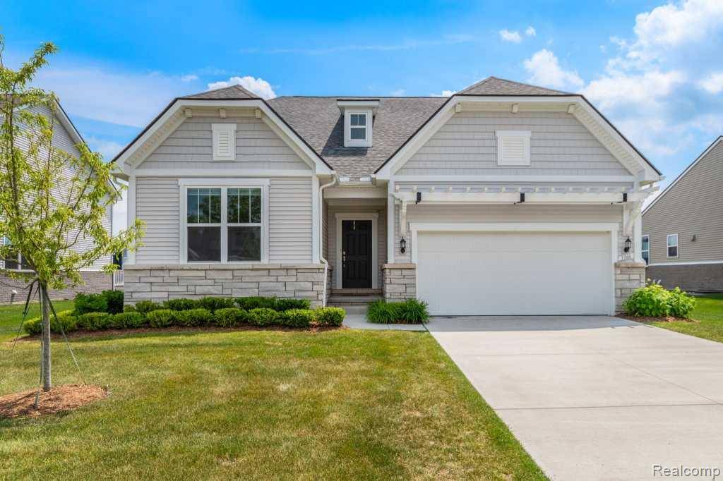 Ypsilanti, MI 48197,3366 Roslyn Drive