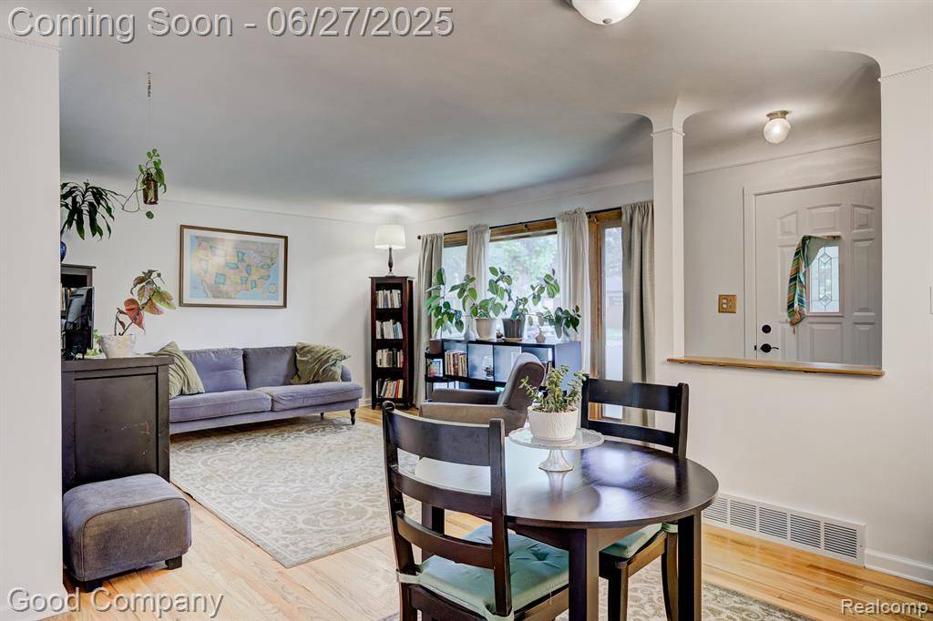 Redford, MI 48239,24745 Ross Drive