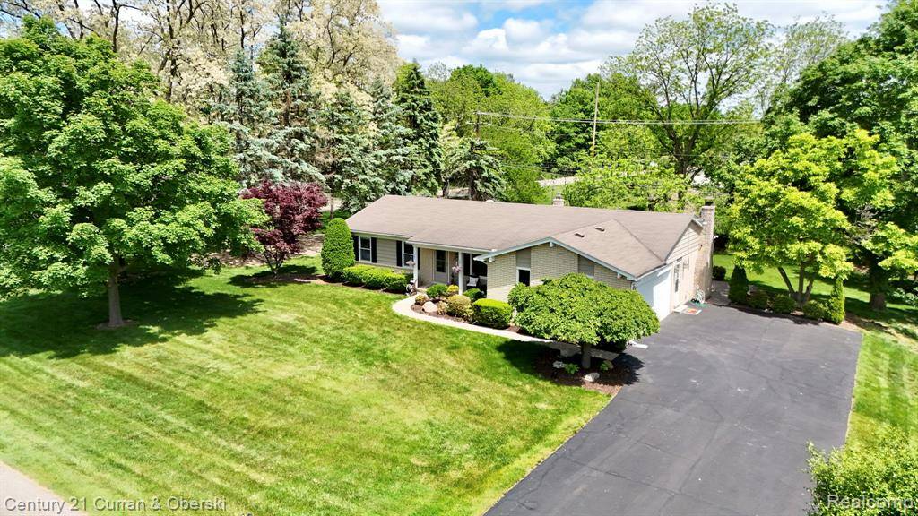 Northville, MI 48167,22356 CONNEMARA Drive
